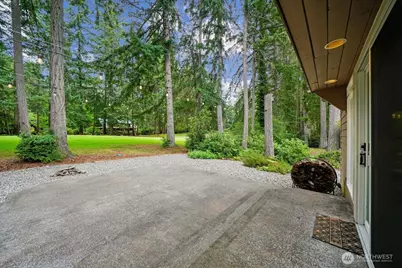 11319 Country Club Drive, Anderson Island, WA 98303 - Photo 38
