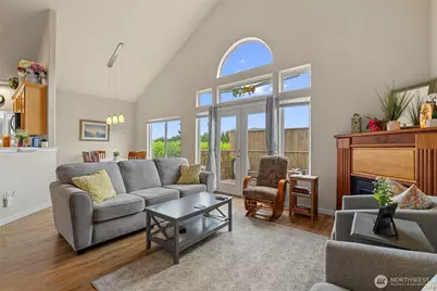 2130 28th St, Bellingham, WA 98225 - Photo 40