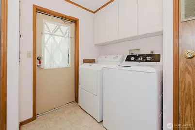 881 E Cedar Street, Belfair, WA 98528 - Photo 28