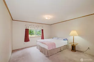 881 E Cedar St, Belfair, WA 98528 - Photo 16