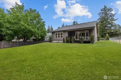 15106 14th Avenue Ct E, Tacoma, WA 98445 - Photo 38
