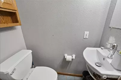 31 N Mallard Way W, Hoodsport, WA 98548 - Photo 20
