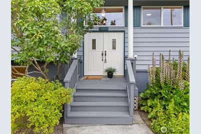 1011 Carol Way, Edmonds, WA 98020 - Photo 4