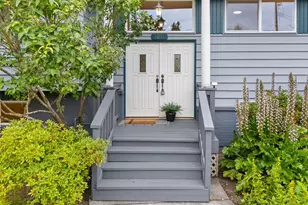 1011 Carol Way, Edmonds, WA 98020 - Photo 4
