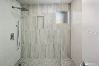 6121 NE 175th Street #A402, Kenmore, WA 98028 - Photo 24