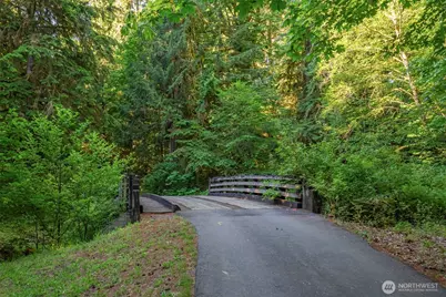 1052 E Mason Lake Drive W, Grapeview, WA 98546 - Photo 20
