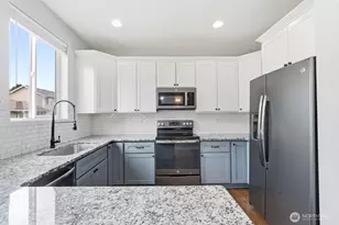 6974 Bailey St SE, Lacey, WA 98513 - Photo 12