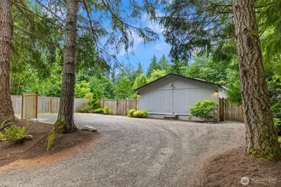 11727 Arrow Point Drive NE, Bainbridge Island, WA 98110 - Photo 26