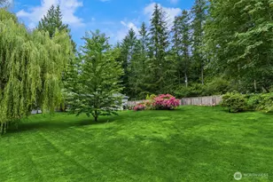 11727 Arrow Point Dr NE, Bainbridge Island, WA 98110 - Photo 24