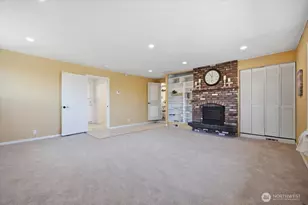 933 Vine Ave, Sunnyside, WA 98944 - Photo 12