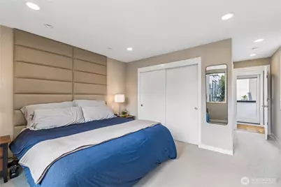 3665 Interlake Avenue N #B, Seattle, WA 98103 - Photo 12