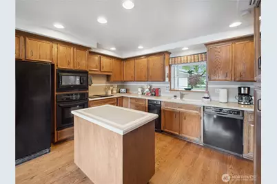 1119 Lake Vista Boulevard S, Spanaway, WA 98387 - Photo 10