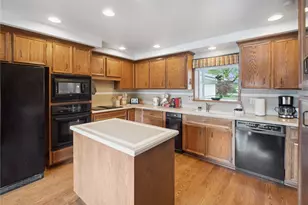 1119 Lake Vista Blvd S, Spanaway, WA 98387 - Photo 10
