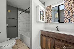 3540 S Kenyon St, Seattle, WA 98118 - Photo 12