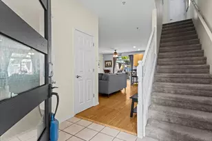 3032 NW Julia St, Camas, WA 98607 - Photo 2