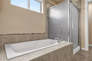 2746 NW Kent St, Camas, WA 98607 - Photo 34