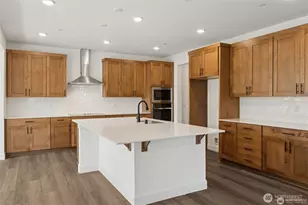 13912 181 St E, Puyallup, WA 98374 - Photo 10