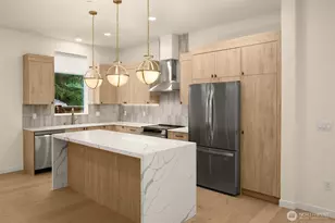 8409 NE 137th St, Kirkland, WA 98034 - Photo 10