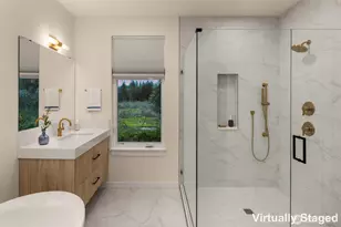 8409 NE 137th St, Kirkland, WA 98034 - Photo 28