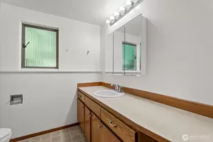 131 109th Ave SE, Bellevue, WA 98004 - Photo 22