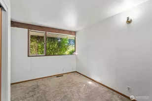 131 109th Ave SE, Bellevue, WA 98004 - Photo 18
