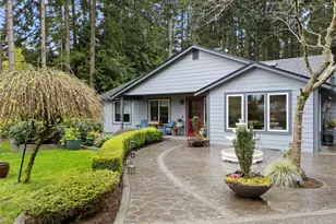 20623 Mainland View Pl NE, Suquamish, WA 98392 - Photo 4