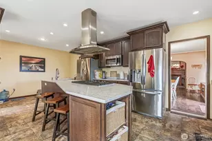 8300 SE Riverview Ln, Vancouver, WA 98664 - Photo 12
