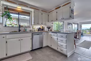632 Highland Dr, Point Roberts, WA 98281 - Photo 24