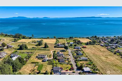 632 Highland Drive, Point Roberts, WA 98281 - Photo 4
