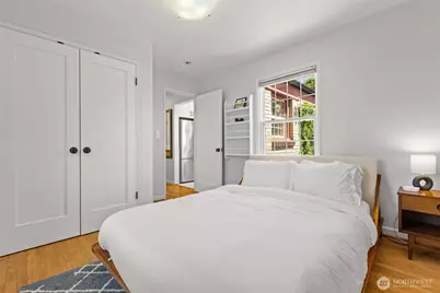 3701 SW Henderson Street, Seattle, WA 98126 - Photo 12