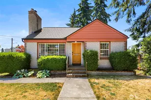 3701 SW Henderson St, Seattle, WA 98126 - Photo 1