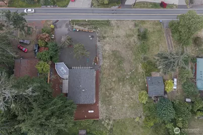 10142 Steamboat Island Road NW, Olympia, WA 98502 - Photo 16