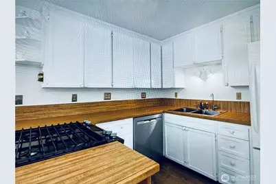 10138 Steamboat Island Road NW, Olympia, WA 98502 - Photo 18