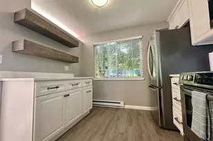 13010 102nd Ln NE, Kirkland, WA 98034 - Photo 4