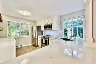 13010 102nd Ln NE, Kirkland, WA 98034 - Photo 6