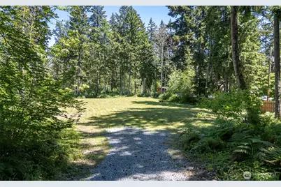 25921 82nd Avenue E, Graham, WA 98338 - Photo 2