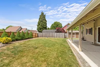 645 NW Ohio Ave, Chehalis, WA 98532 - Photo 32