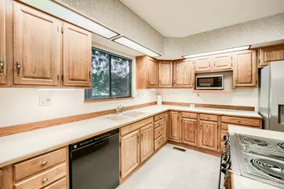 4860 S 175th Street, SeaTac, WA 98188 - Photo 6