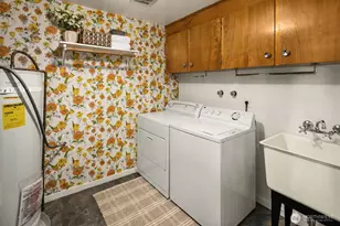 8731 Fauntlee Crest SW, Seattle, WA 98136 - Photo 32