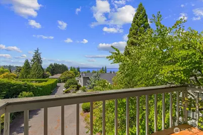 809 Spruce Place, Edmonds, WA 98020 - Photo 18