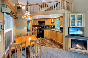 77 4 Christmas Tree Circle, Deming, WA 98266 - Photo 4