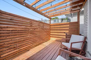 715 W Wheeler St, Seattle, WA 98119 - Photo 26