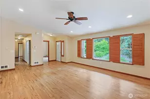 714 Tipsoo Loop S, Rainier, WA 98576 - Photo 14
