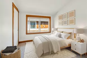 4516 Dayton Ave N, Seattle, WA 98103 - Photo 8