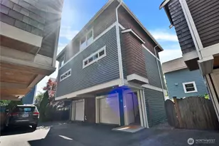 4516 Dayton Ave N, Seattle, WA 98103 - Photo 2