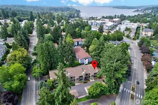 12037 100th Ave NE, Kirkland, WA 98034 - Photo 2