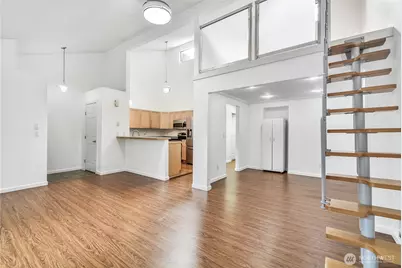 12037 100th Avenue NE #206, Kirkland, WA 98034 - Photo 4