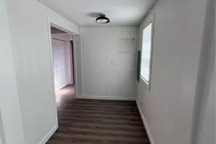 11426 Crestwood Dr S, Seattle, WA 98178 - Photo 6