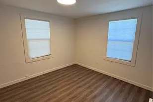 11426 Crestwood Dr S, Seattle, WA 98178 - Photo 12