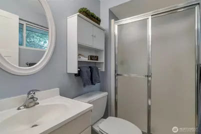 10520 NE 136th Place, Kirkland, WA 98034 - Photo 24